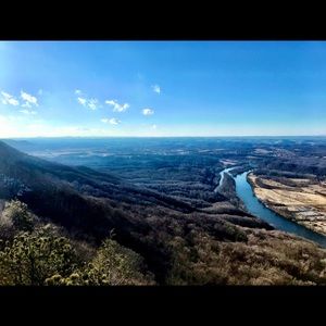 Meet your Posher, Alicia